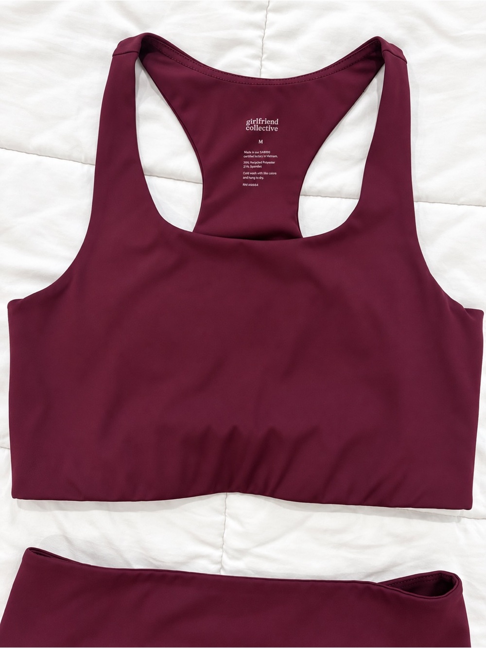 Girlfriend Collective Plum Paloma Racerback Sports Bra Size M